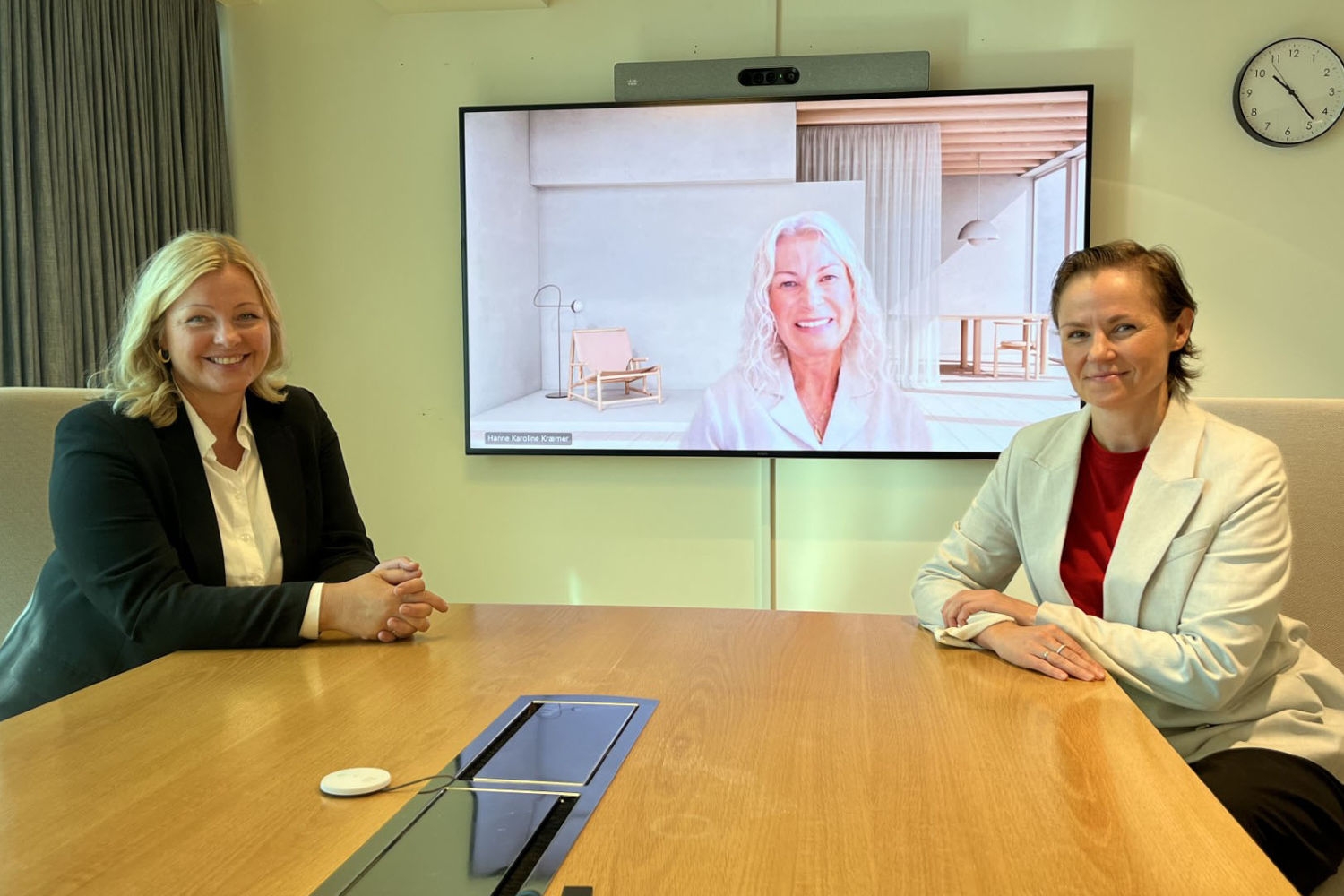 Fra venstre: Arbeids- og inkluderingsminister Kjersti Stenseng, Hanne Karoline Kræmer, konsernsjef i SpareBank 1 Nord-Norge og styreleder i SpareBank 1-alliansen og Ragnhild Dalheim Eriksen, leder for Samfunnsløftet i SpareBank 1 Nord-Norge