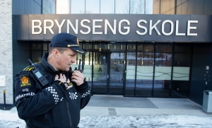 Fire skadd etter knivstikking på Oslo-skole