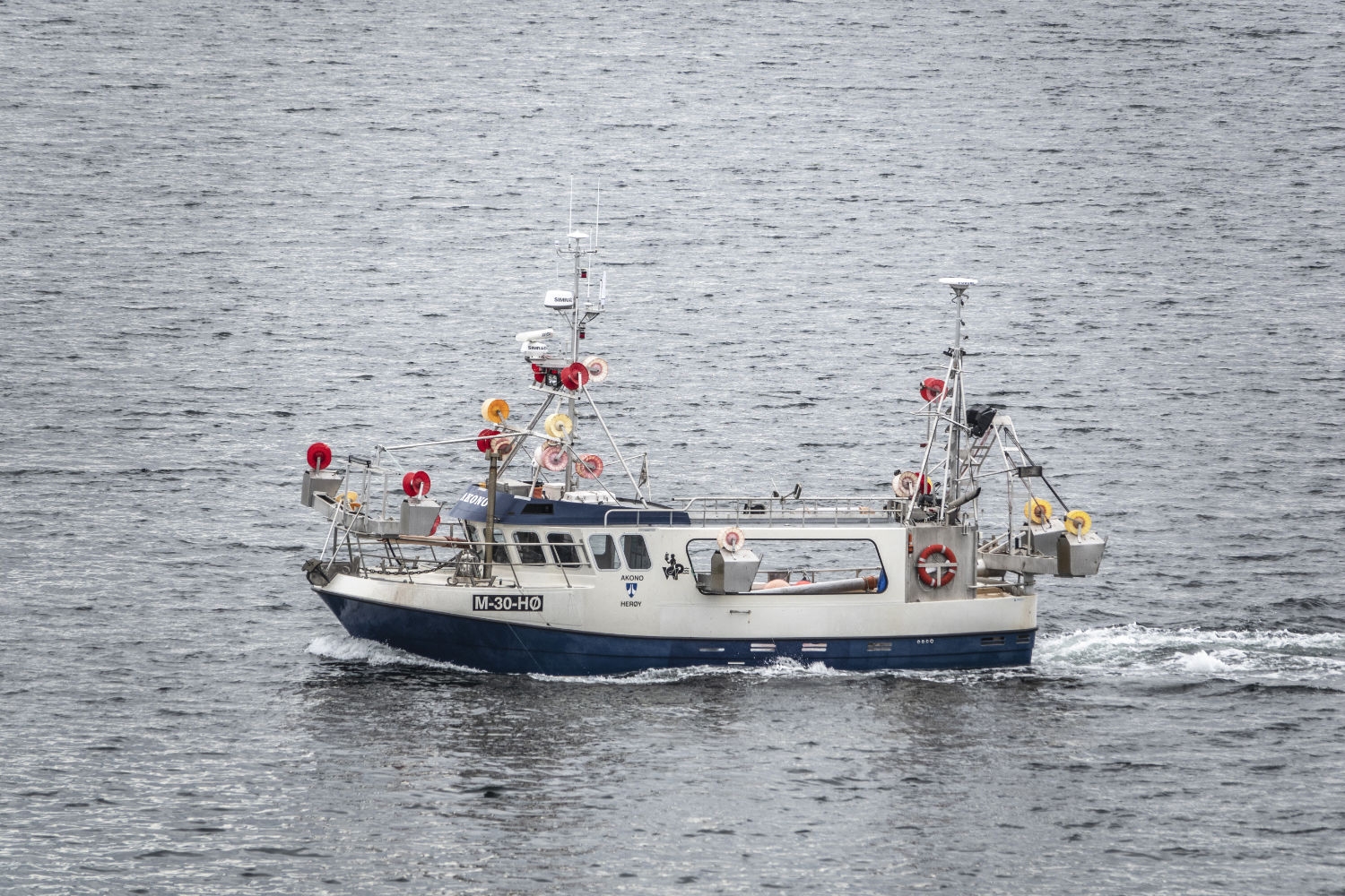 Nå blir det krav om sporing av alle fiskebåter
