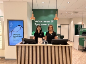 Donerer 10 kroner per synsundersøkelse til MOT i desember