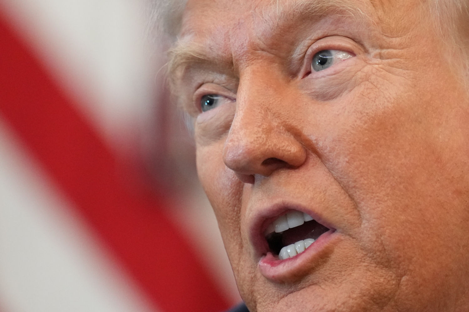 USAs president Donald Trump ønsker seg fredsprisen. Han er som en unge i godtebutikken som får anfall når han ikke får det som han vil, mener Nobel-historiker.