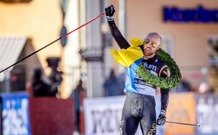 Tord Asle Gjerdalen vant Vasaloppet, men flere av hans konkurrenter er blitt diskvalifisert på grunn av ulovlig skøyting. 