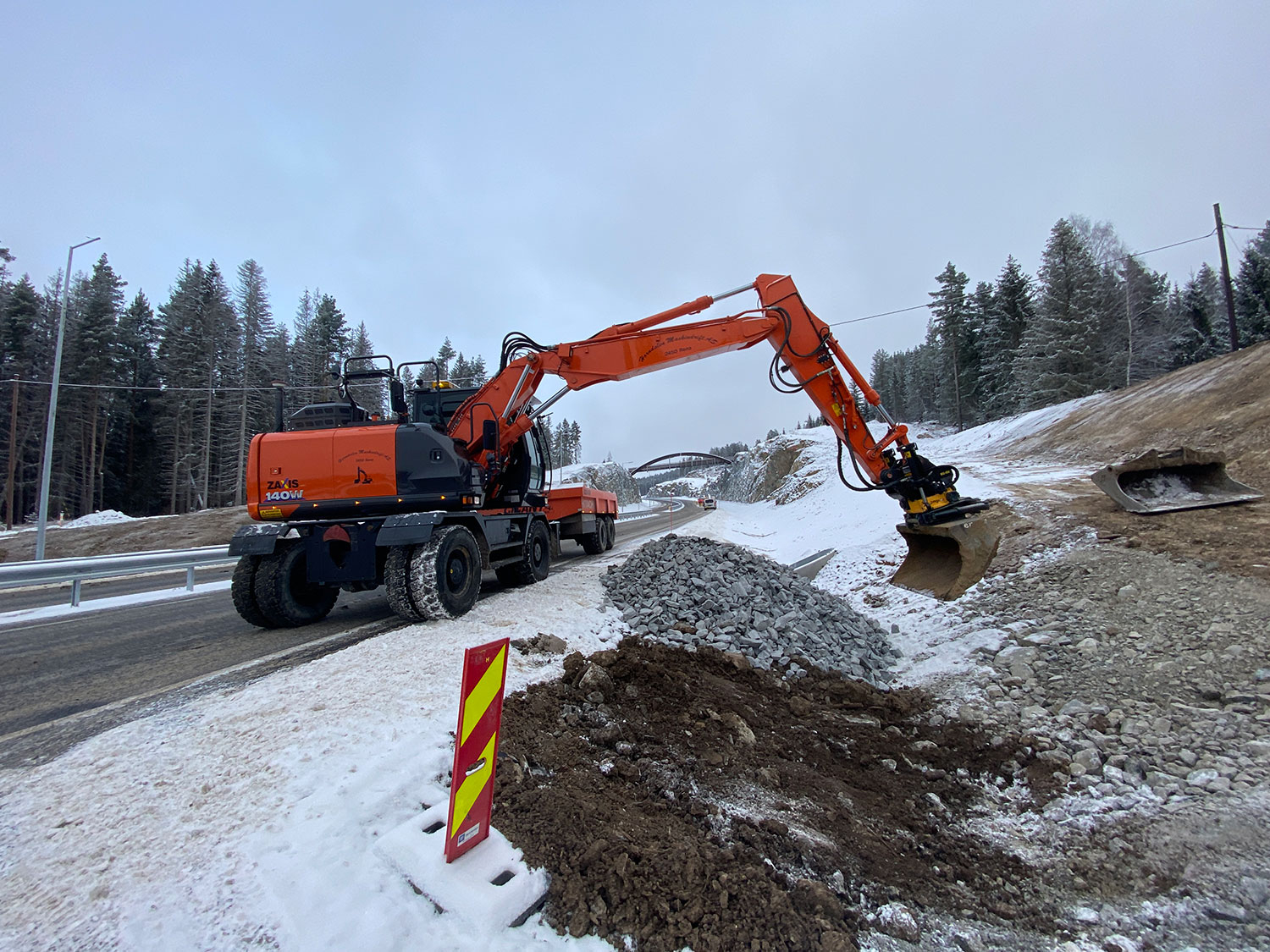 Skanska har bygd avtalt veg til avtalt pris , og holdt seg innenfor budsjettet på 1.085 millioner kroner. 