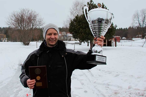 Norgesmester i isfiske 2016 ble Ståle Hellenes