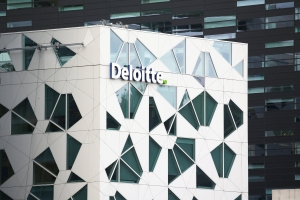 Finanstilsynet gir millionbot til Deloitte for alvorlige feil og mangler
