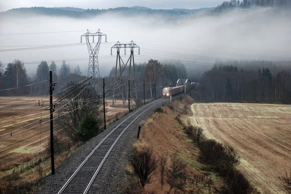 Antall togreiser i Norge fortsetter å øke