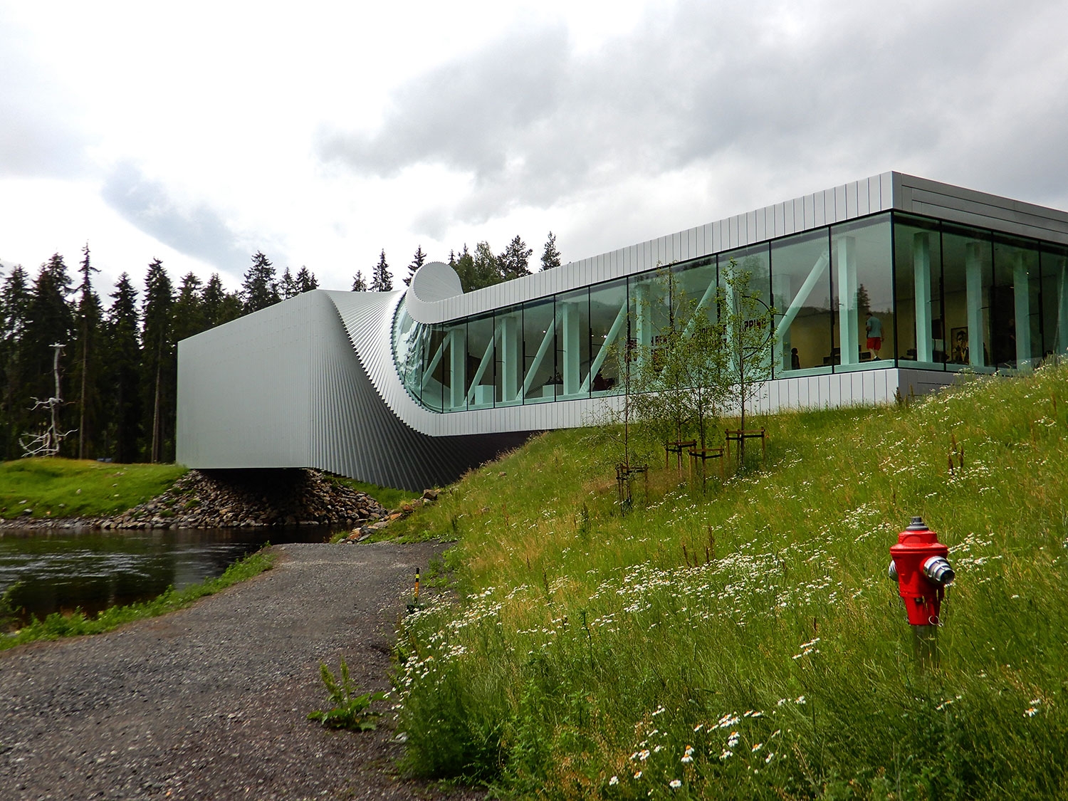 Kistefos på Jevnaker har vist seg å være populært blant nordmenn i år. Museet kan i 2020 femdoble antallet besøkende, sammenlignet med i fjor.