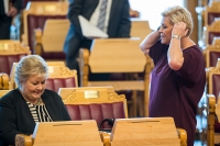 Lavinntektsfamilier blir taperne, mens aksjeeierne blir vinnerne i statsbudsjettet for neste år som statsminister Erna Solberg (H) og finansminister Siv Jensen (Frp) legger fram torsdag.