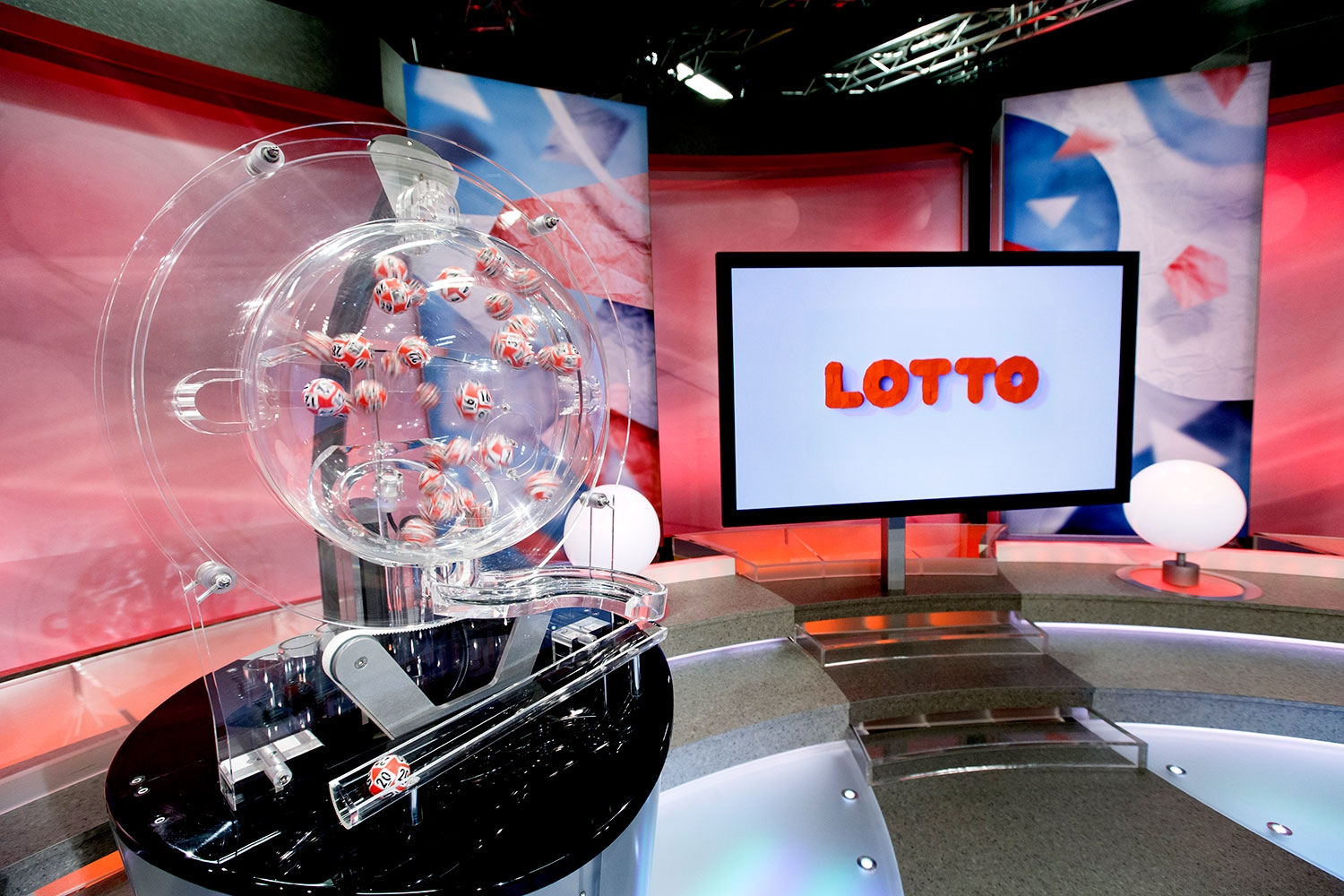 Medietilsynet mener Lotto-sendingene på NRK ikke er reklame.